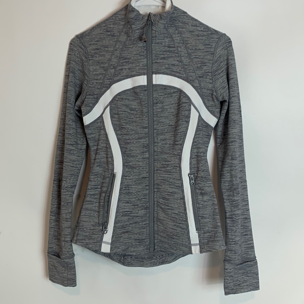 Lululemon women’s athletic jackets Size 4